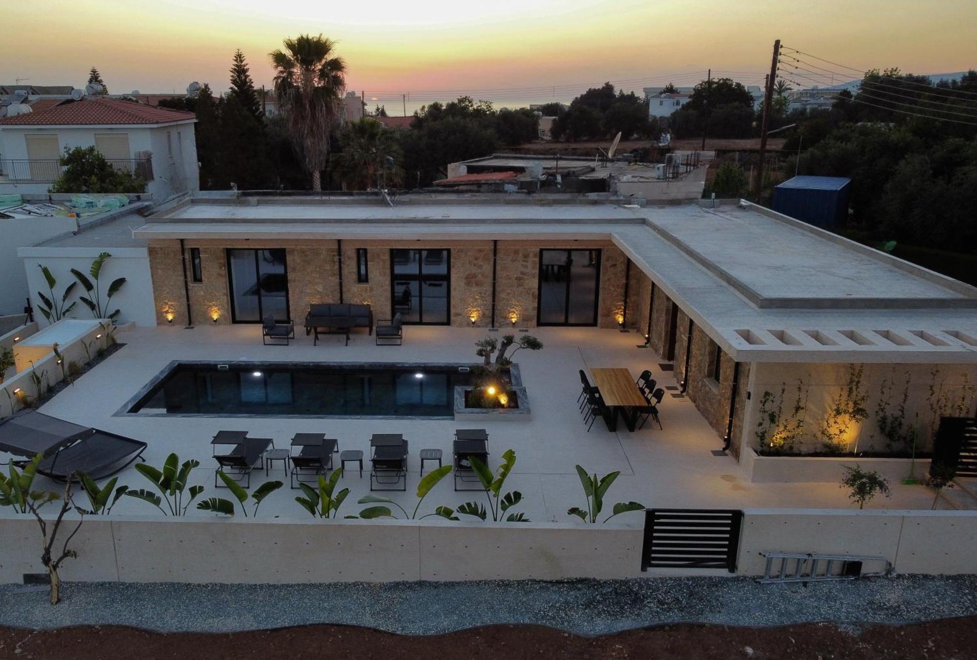 Phaedrus Living Olive Grove Luxury Villa Paphos Bagian luar foto