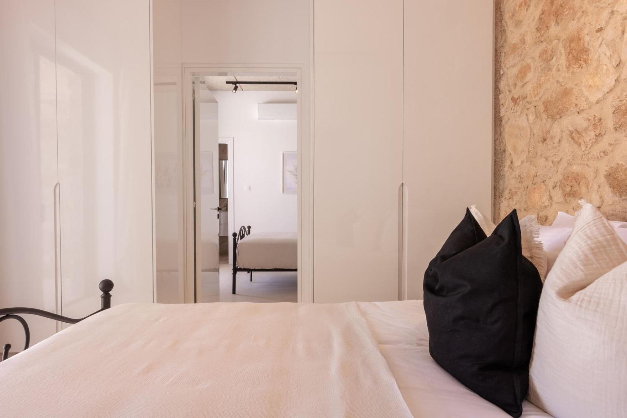 Phaedrus Living Olive Grove Luxury Villa Paphos Bagian luar foto